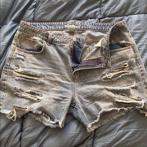 Wild Fable distressed denim high rise shorts